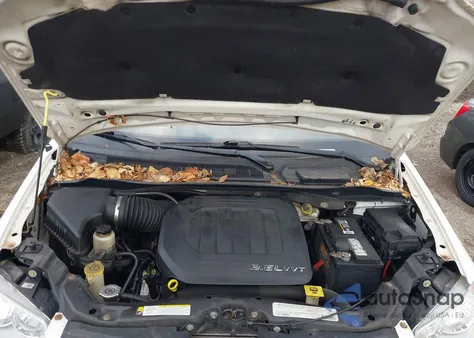 2012 Chrysler Town & Country Touring из США, поврежденный, VIN 2C4RC1BG8CR245931